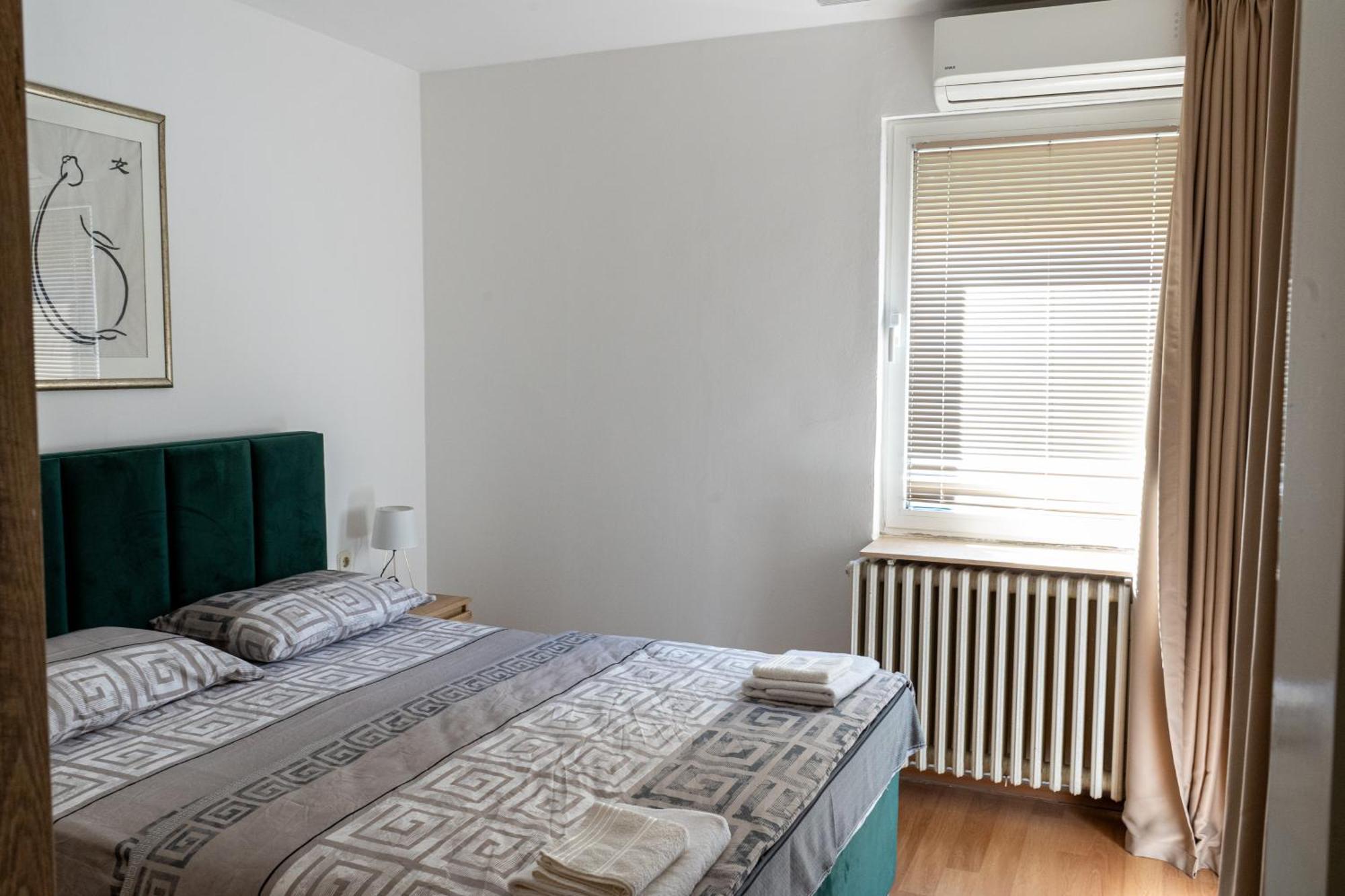 Apartment In City Center Of 斯科普里 外观 照片
