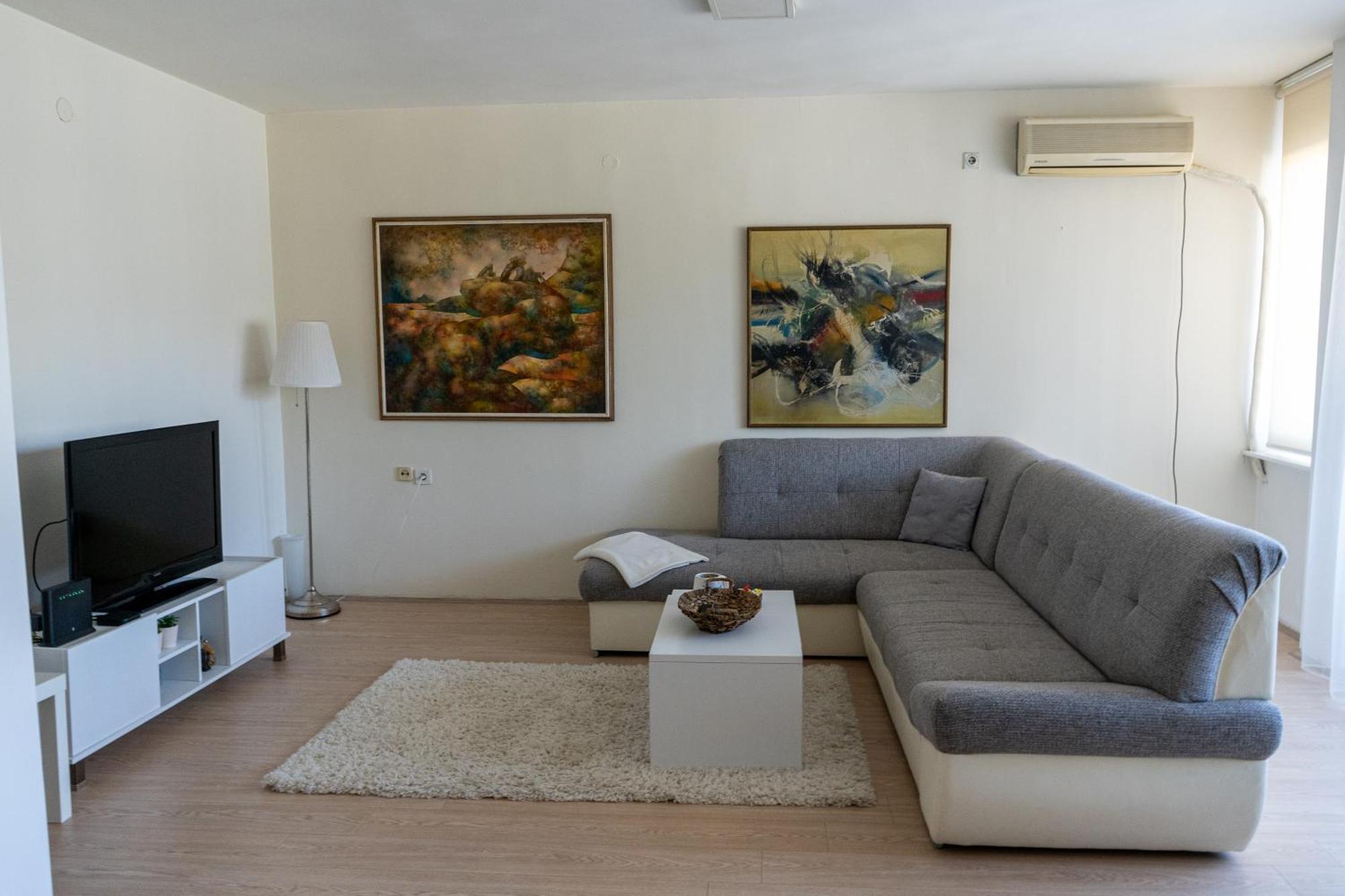 Apartment In City Center Of 斯科普里 外观 照片